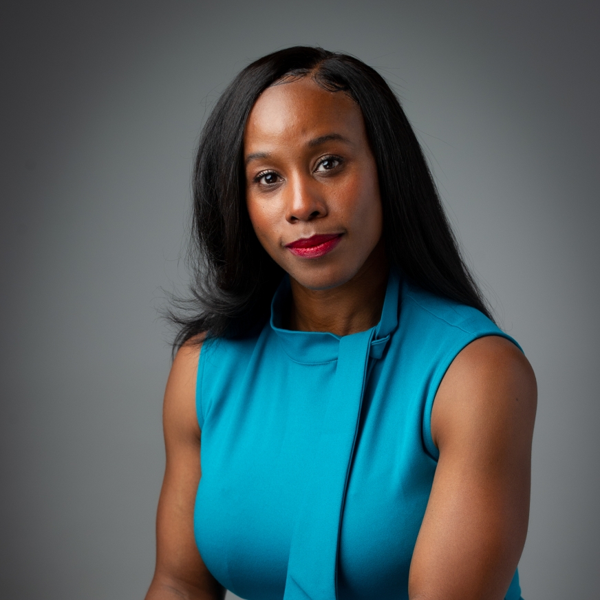 Kelli Kelly Headshot